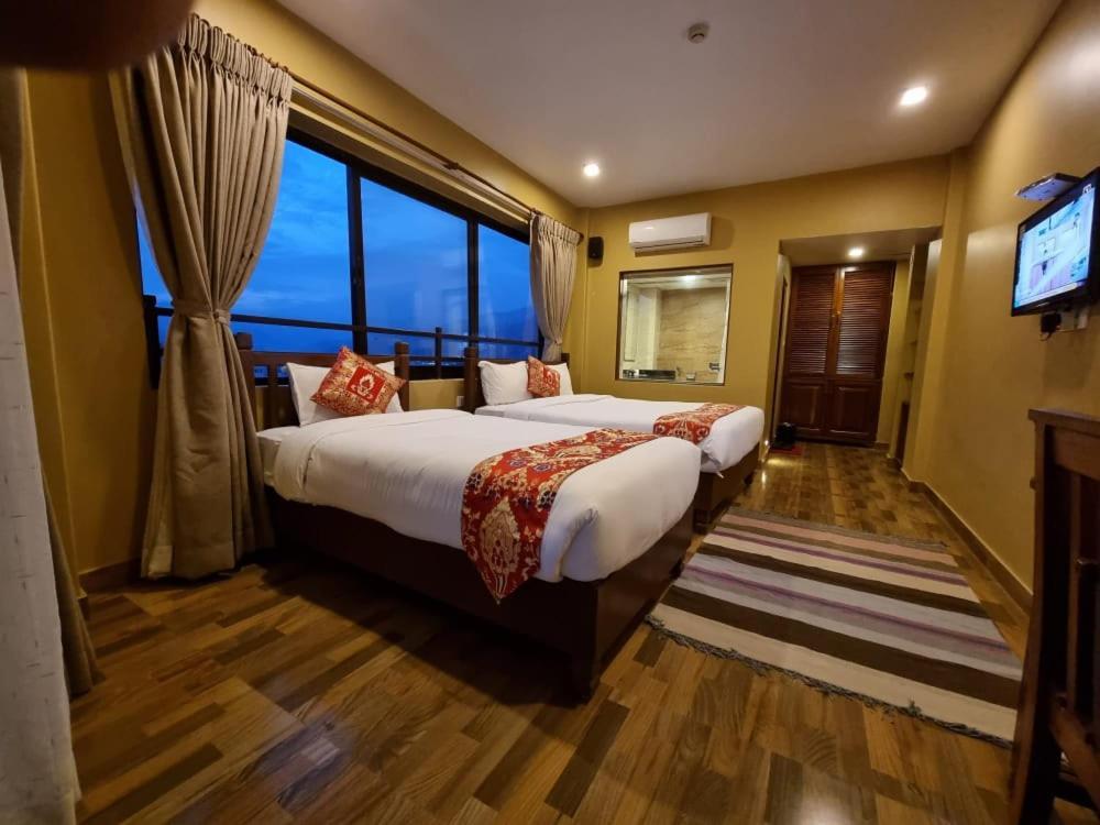 Hotel Mala 포카라 외부 사진